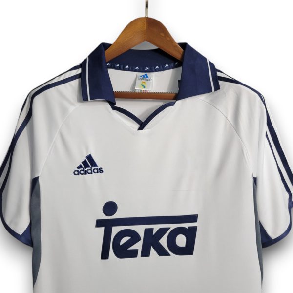 00-01-loc-Photoroom.jpg Camiseta Real Madrid 2000-2001 Local