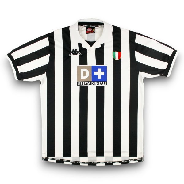 0975-Juventus98Home_Front.jpg-Photoroom.jpg Camiseta Juventus 1998-1999 Local