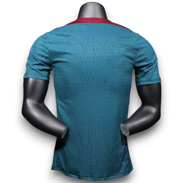 24-25-entrenamiento-player.jpg Camiseta Paris 2024-2025 Entrenamiento – Version Pro Player