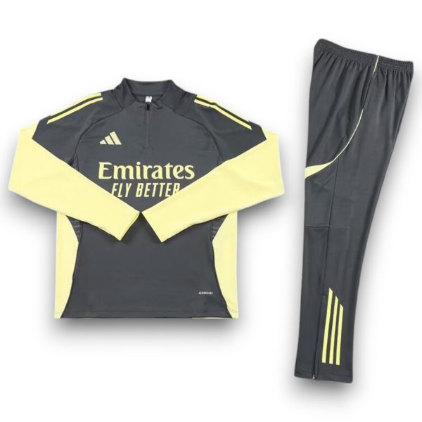 28e90176-Photoroom.jpg Chándal Real Madrid 2025-2026 Alternativo 2 – Entrenamiento