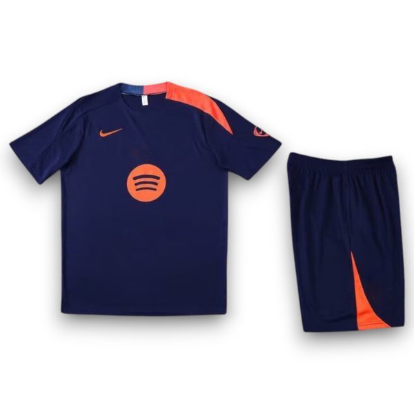 39c91654_8a502cbb-0dad-4dc8-9a9c-5ab34834a77d-2.jpg Conjunto Barcelona 2025-2026 Alternativo 3 – Entrenamiento