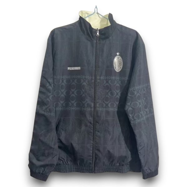 Chaqueta Reversible Ac Milan X Pleasures 2023-2024 – Cortavientos