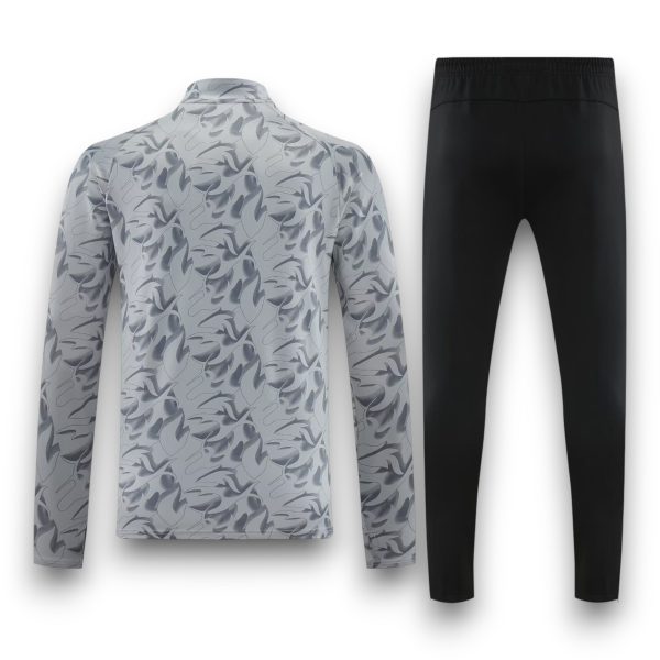 4ba0f6fa.jpg Chándal Ac Milan 2025-2026 Alternativo – Entrenamiento