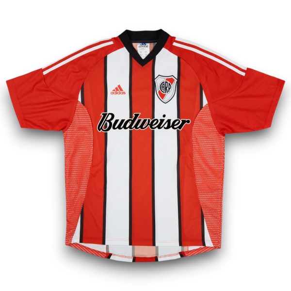 5kdJT3ID2U7GJcZ-Photoroom.jpg Camiseta River Plate 2003-2004 Visitante
