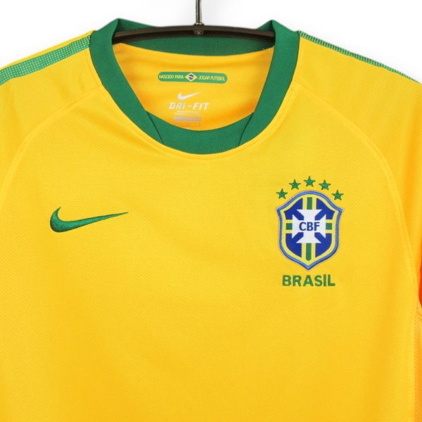 61c1ea78-Photoroom.jpg Camiseta Brasil 2010 Local