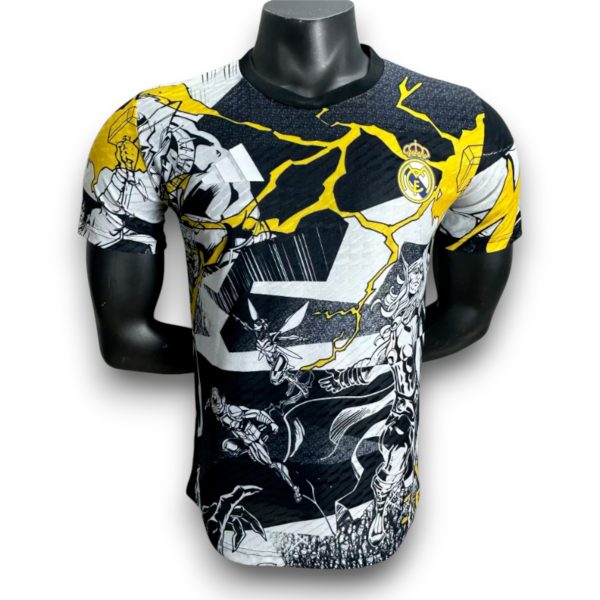 66be6f68.jpg Camiseta Real Madrid x Marvel 2025-2026 – Version Pro Player