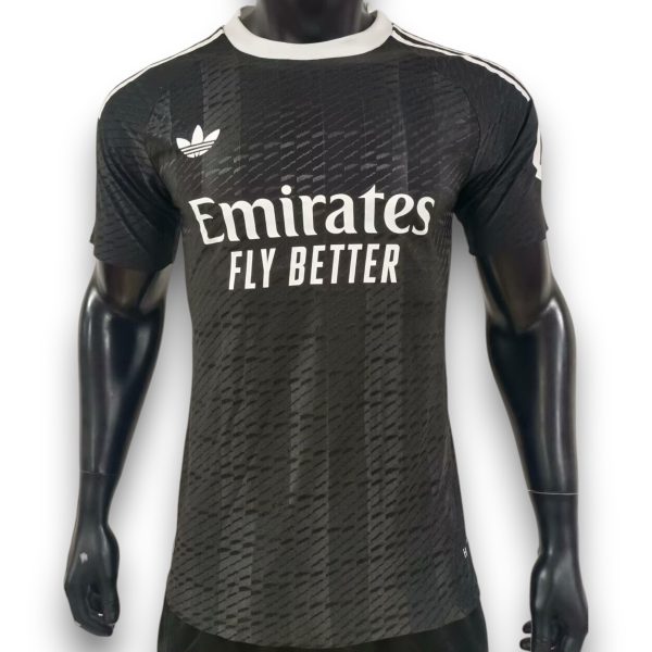 6902355a-Photoroom.jpg Camiseta Real Madrid 2025-2026 Portero Visitante – Version Pro Player