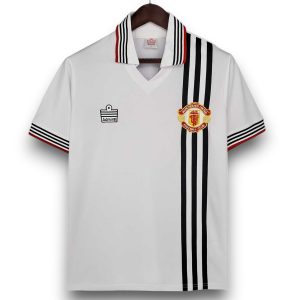 75-80-visitante-Photoroom.jpg Camiseta Manchester United 1975-1980 Visitante