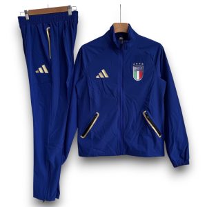 7e8b458e.jpg Chándal Italia 2026 Local – Cremallera