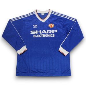 82-83-visitante-manga-larga-Photoroom.jpg Camiseta Manchester United 1982-1983 Visitante Manga Larga