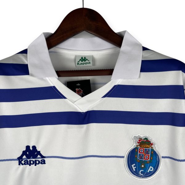 85-86-visitant-Photoroom.jpg Camiseta Oporto 1985-1986 Visitante