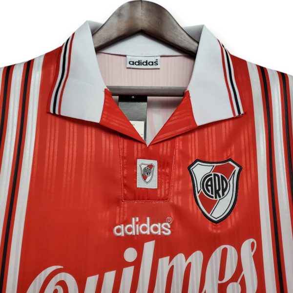 95-96-visitan-Photoroom-2.jpg Camiseta River Plate 1995-1996 Visitante