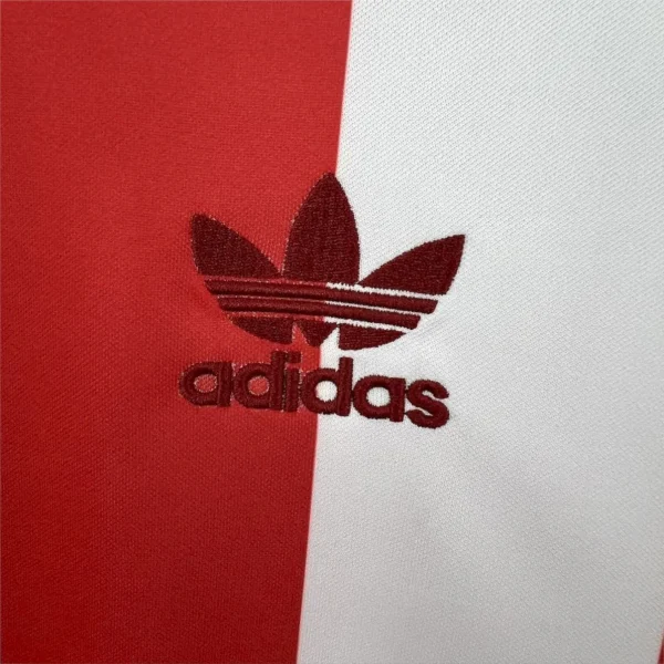 999d8992-Photoroom.webp Camiseta Sporting Gijon 1980-1981 Local