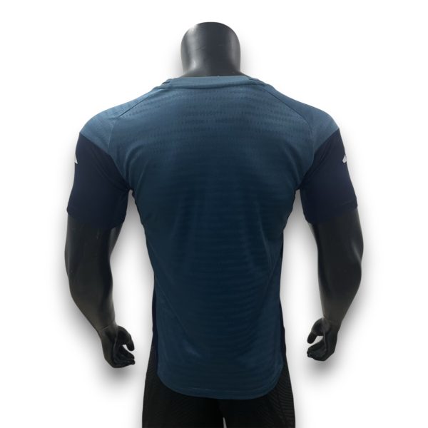 9e2db17d.jpg Camiseta Arsenal 2025-2026 Entrenamiento – Version Pro Player