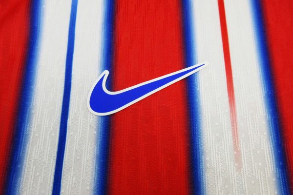 BB7F3CA8-DCCD-4091-B857-D02D243FC421-scaled-1.jpg Camiseta Atletico de Madrid 2024-2025 Local – Version Pro Player