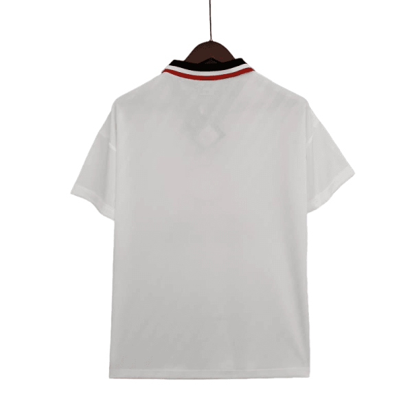 Camiseta-alternativa-Retro-Manchester-United-199697-7-PhotoRoom.png-PhotoRoom.png Camiseta Manchester United 1996-1997 Visitante