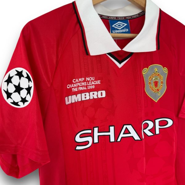 E4BC89EF-E5E7-4CE0-BFE4-A1ED9CD1014D.jpg Camiseta Manchester United 1999-2000 Local Final UCL