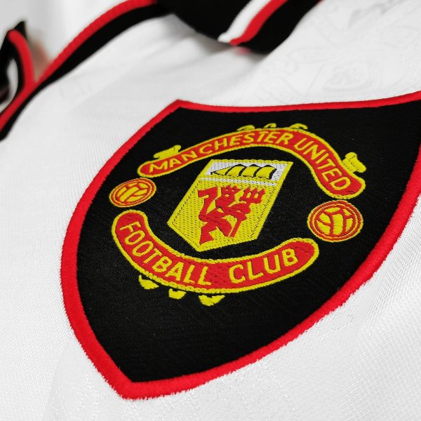 IMG-7149_62f78e2c-0101-4117-855c-9e518c1aca7e.jpg Camiseta Manchester United 1998-1999 Visitante Manga Larga