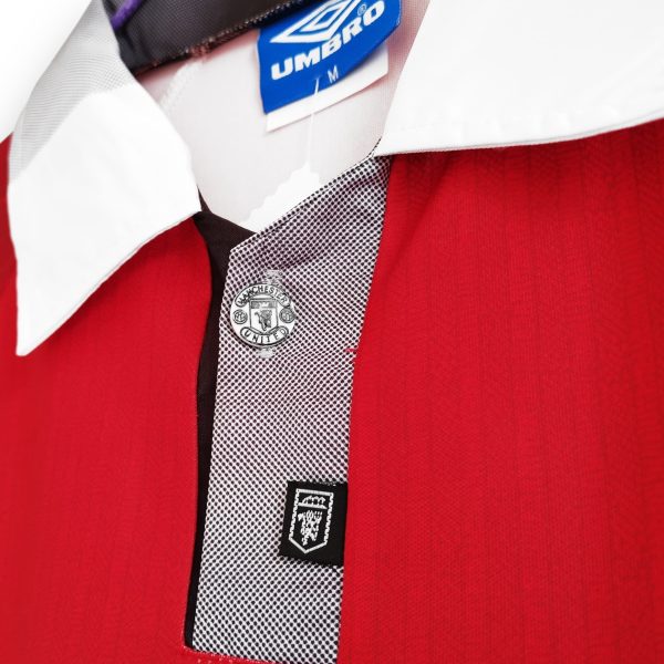 IMG-7162_2e4f98b2-5b13-41e5-8dc0-449010450540.jpg Camiseta Manchester United 1996-1997 Local Manga Larga
