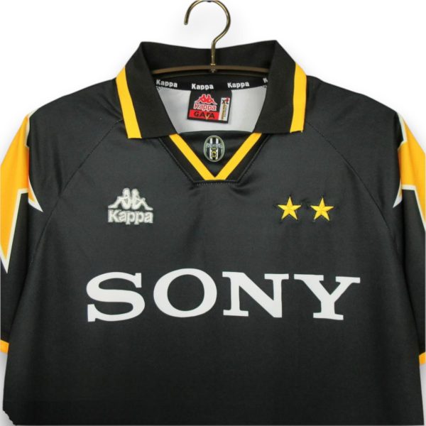 Camiseta Juventus 1995-1996 Alternativa