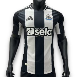 IMG-9092_62a07e6d-a9c4-40c7-8633-b6116e6809ef.jpg Camiseta Newcastle 2024-2025 Local Versión Pro Player