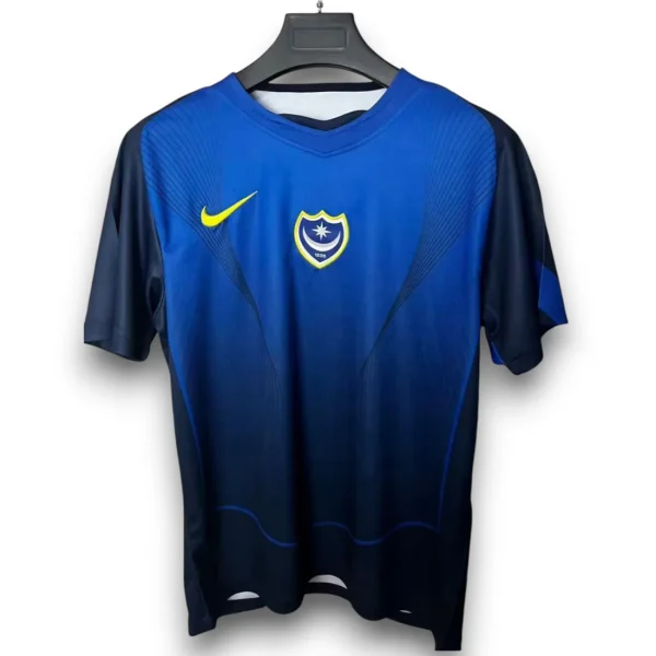 Portsmouth-25-26-prematch-S-4XL.webp Camiseta Portsmouth 2025-2026 Prepartido