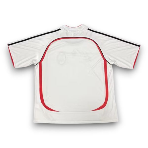 Youth-Seamless-Design-Football-Uniforms-Custom-Sublimation-Logo-Soccer-Jersey-Photoroom.jpg Camiseta AC Milan 2006-2007 Visitante