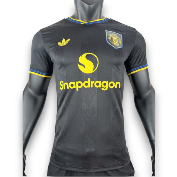 a3ebe029-Photoroom.jpg Camiseta Manchester United 2025-2026 Alternativa – Version Pro Player