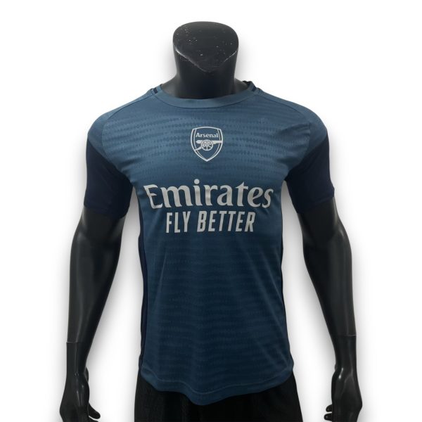 a57c1932.jpg Camiseta Arsenal 2025-2026 Entrenamiento – Version Pro Player