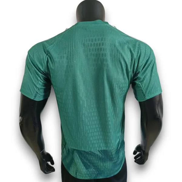 alemania-26-portero-local-pro-player_2.webp Camiseta Alemania 2025-2026 Portero Local – Version Pro Player