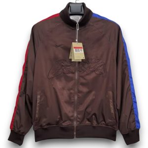 b-atravisscottversionwindbreakerjacket-Photoroom-2.jpg Chaqueta Edición Travis Scott Barcelona – Cortavientos