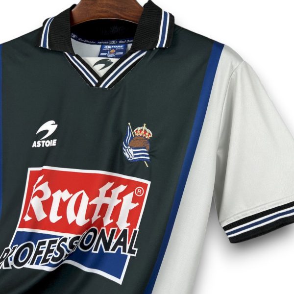 b84e725f-Photoroom.jpg Camiseta Real Sociedad 2000-2002 Visitante