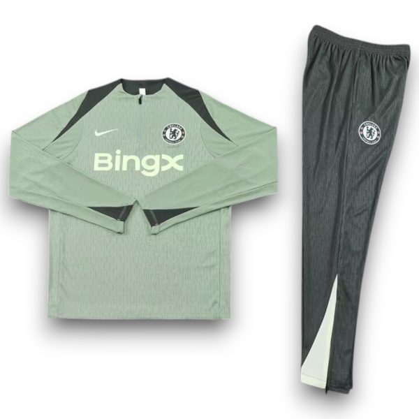 be7b8140-Photoroom.jpg Chándal Chelsea 2025-2026 Alternativo – Entrenamiento