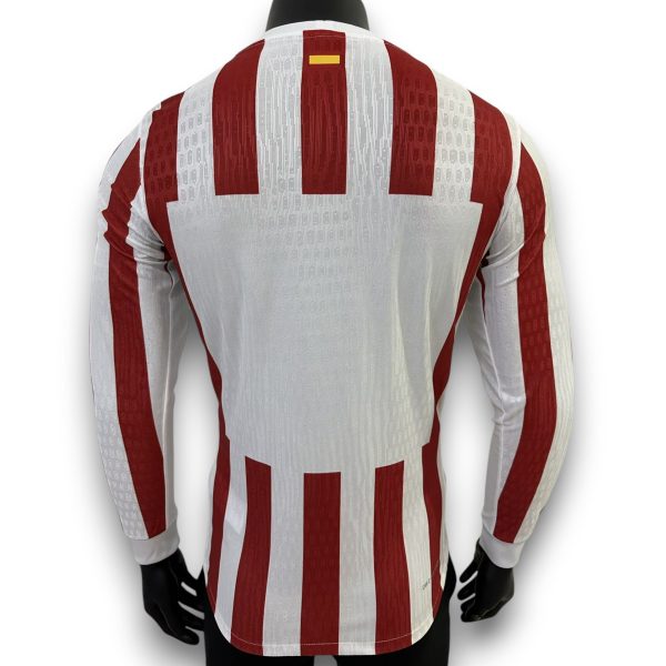 camiseta-atletico-madrid-25-26-home-manga-larga-pro-player-Photoroom.jpg Camiseta Atletico de Madrid 2025-2026 Local Manga Larga- Version Pro Player
