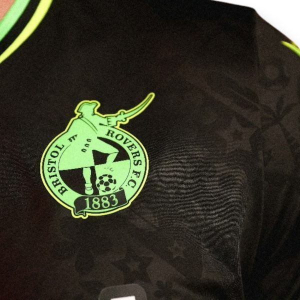 camiseta-bristol-rovers-2024-25-away-Photoroom.jpg Camiseta Bristol Rovers 2024-2025 Alternativa
