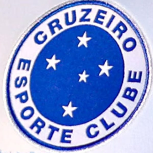 camiseta-cruzeiro-25-26-visitante2-Photoroom.jpg Camiseta Cruzeiro 2025 Visitante