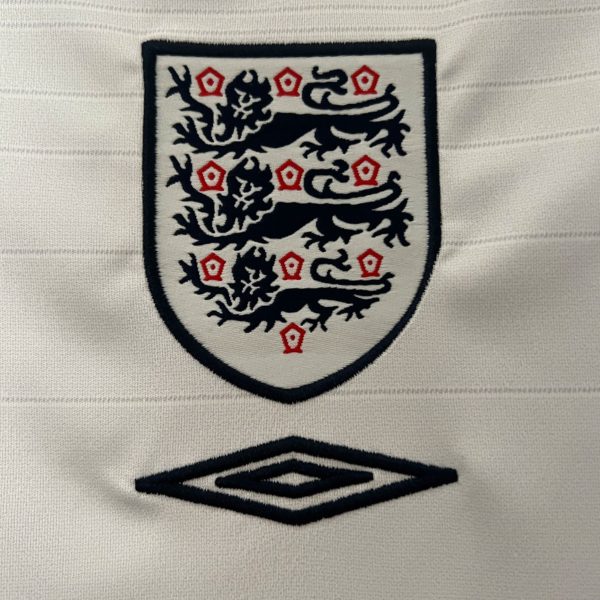 camiseta-inglaterra-04-local-Photoroom.jpg Camiseta Inglaterra 2004 Local