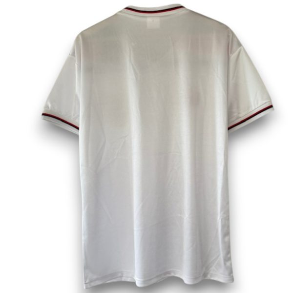 camiseta-inglaterra-1982-home-Photoroom.jpg Camiseta Inglaterra 1982 – Local