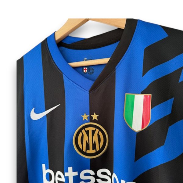 camiseta-inter-milan-2024-25-local-Photoroom.jpg Camiseta Inter de Milán 2024-2025 Local