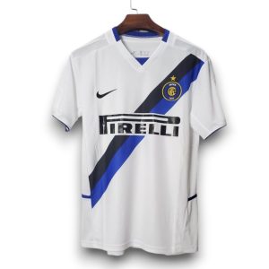 camiseta-inter-milan-segunda-equipacion-retro-clasica-2002-2003-Photoroom.jpg Camiseta Inter de Milán 2002-2003 Visitante