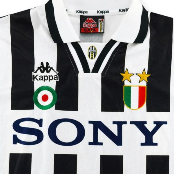 camiseta-juventus-95-96-home-Photoroom.jpg Camiseta Juventus 1995-1996 Local