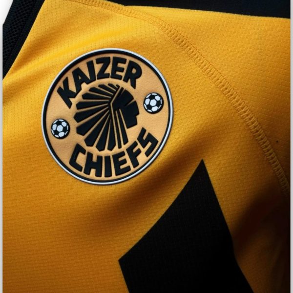 Camiseta Kaizer Chiefs 2024-2025 Local