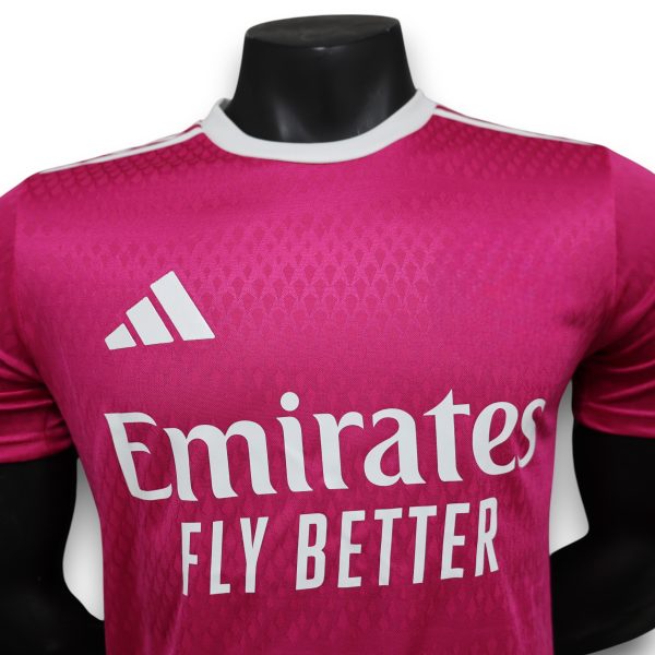 camiseta-madrid-rosa-24-251-Photoroom.jpg Camiseta Real Madrid 2025-2026 Especial Pink – Version Pro Player