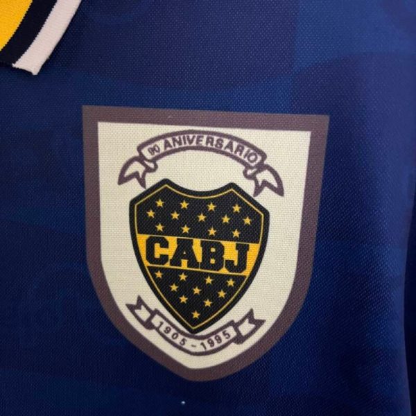 camiseta-retro-boca-juniors-1995-escudo.jpeg Camiseta Boca Juniors 1995-1996 Local