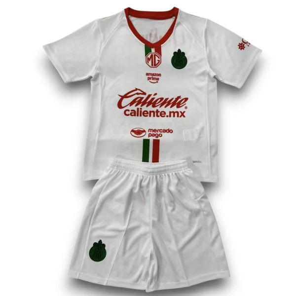 chivas_25-26_white_away_kid_kit.webp Camiseta Chivas 2025-2026 Visitante