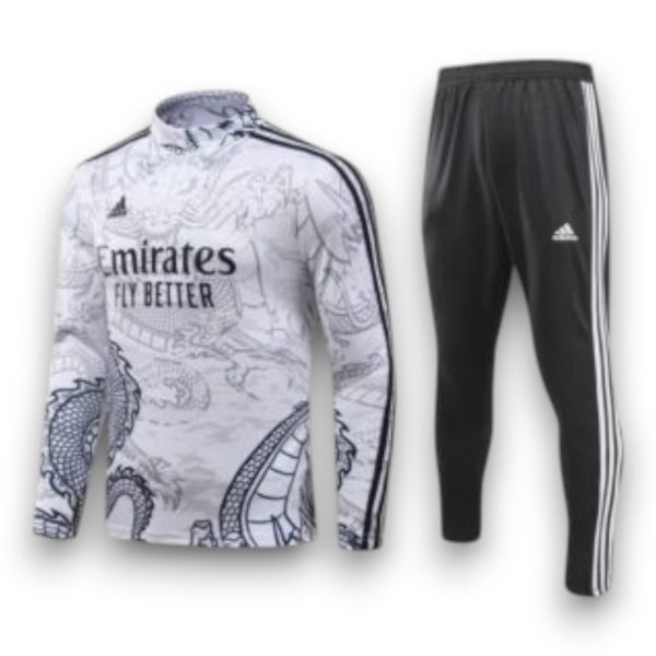 comprar-Chandal-Real-Madrid-2023-2024-Dragon-Entrenamiento-300x300-Photoroom.jpg Chándal Real Madrid 2023-2024 Dragon – Entrenamiento