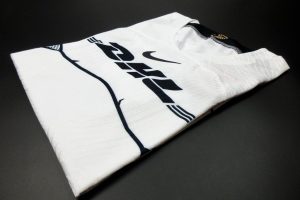 comprar-camiseta-pumas-2023-2024-local-pro-player.jpg Camiseta Pumas UNAM 2023-2024 Local – Versión Pro Player