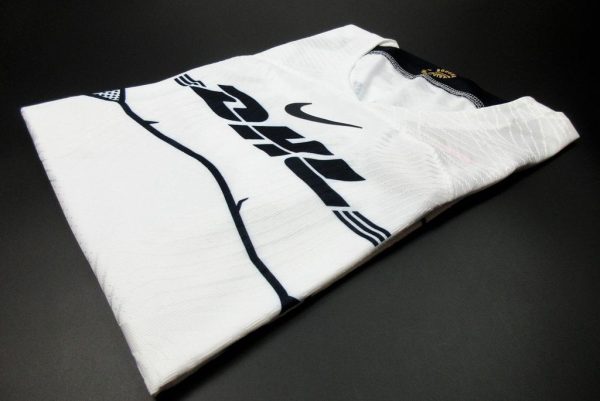 comprar-camiseta-pumas-2023-2024-local-pro-player.jpg Camiseta Pumas UNAM 2023-2024 Local – Versión Pro Player