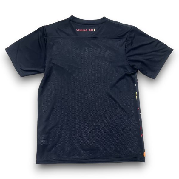 comprar-camiseta-red-bull-leipzig-2023-2024-fire-1.jpg Camiseta RB Leipzig 2023-2024 Alternativa- On Fire