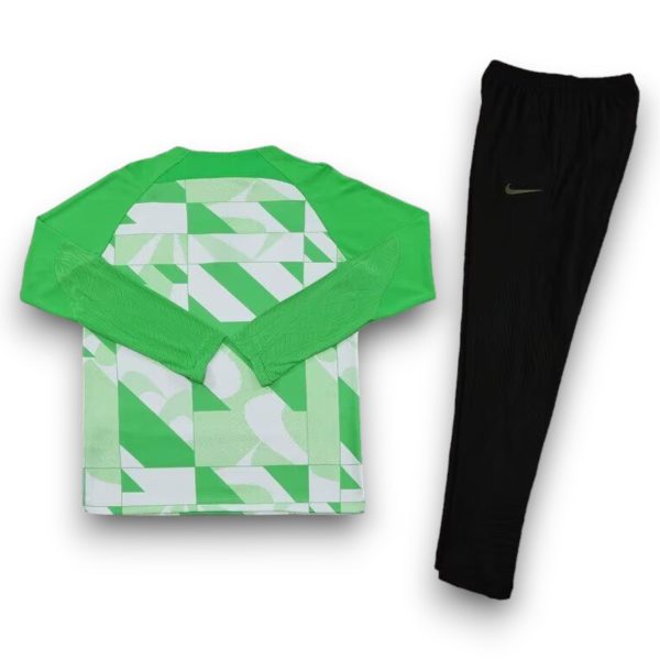 comprar-chandal-futbol-atletico-madrid-2024-2025-.jpg Chándal Atlético de Madrid 2023-2024 Alternativo – Entrenamiento